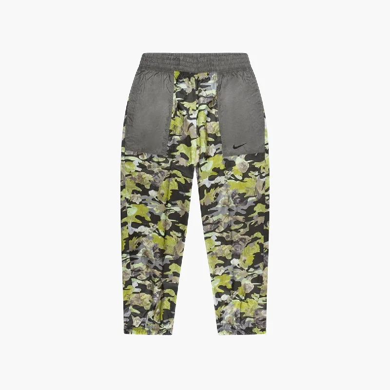 Nike Sportswear Floreal Camo Pant Women’s Casual Lounge Pants