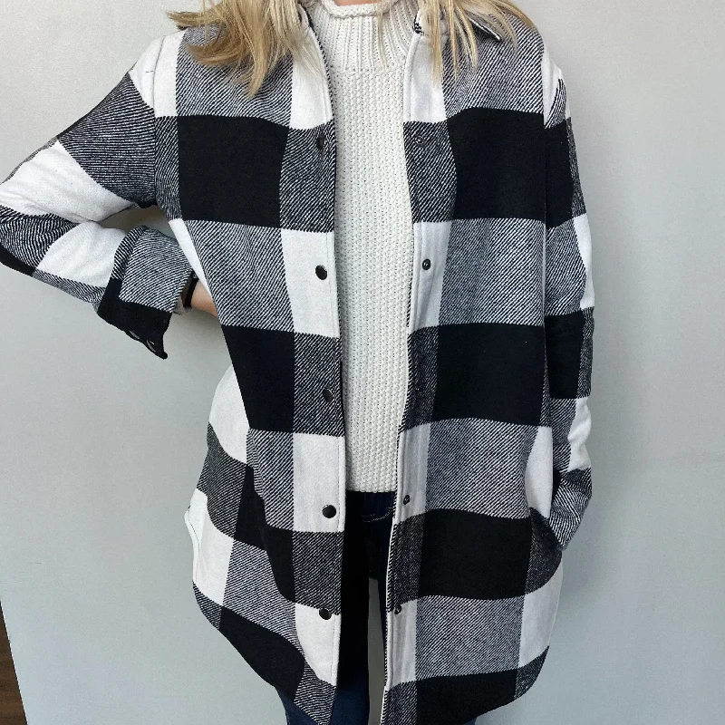kerenhart black/white plaid shacket Delicate Pleat Blouse