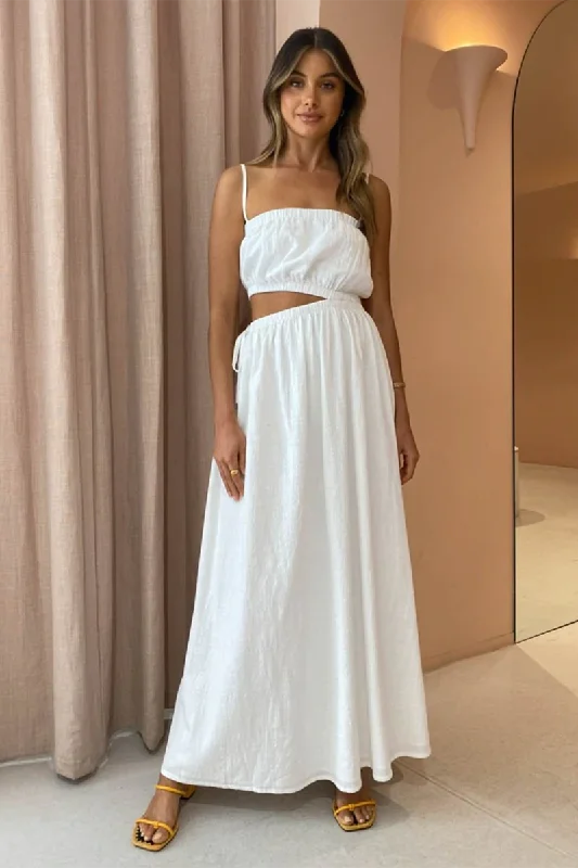 Carnivale Elastic Waist Maxi Dress in White Classic V-Neck Maxi Dress