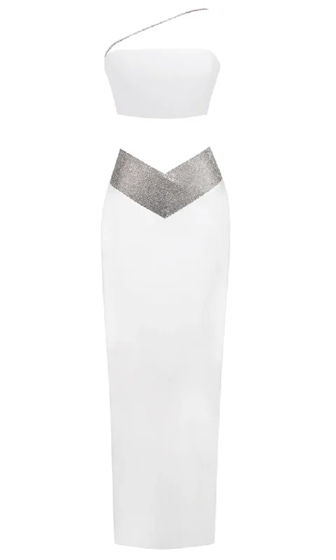 Loving The Drama White Strapless Tube Top Rhinestone V Waist Maxi Bodycon Bandage Two Piece Maxi Dress Trendy Ruffled Maxi Dress Loving The Drama White Strapless Tube Top Rhinestone V Waist Maxi Bodycon Bandage Two Piece Maxi Dress Trendy Ruffled Maxi Dress