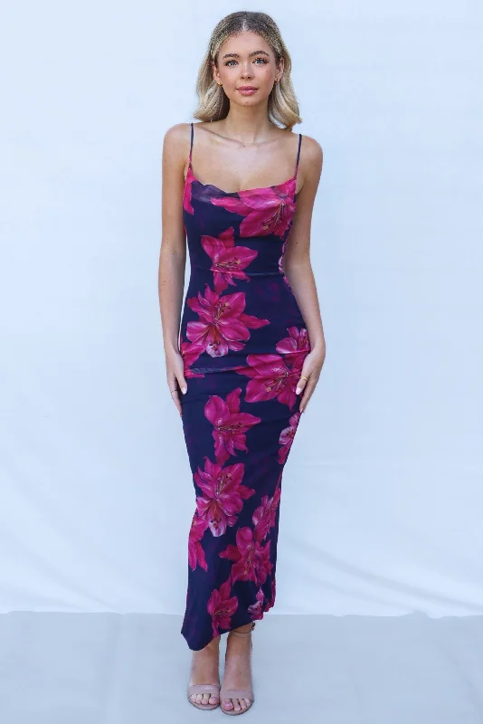 Oscar Maxi Dress - Pink Floral Comfortable T-Shirt Maxi Dress