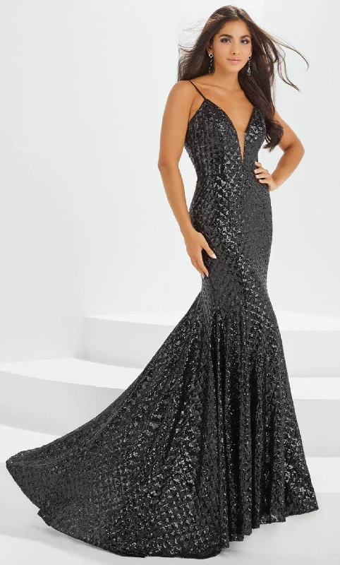 Tiffany Designs by Christina Wu 16022 - Novelty Trumpet Prom Gown