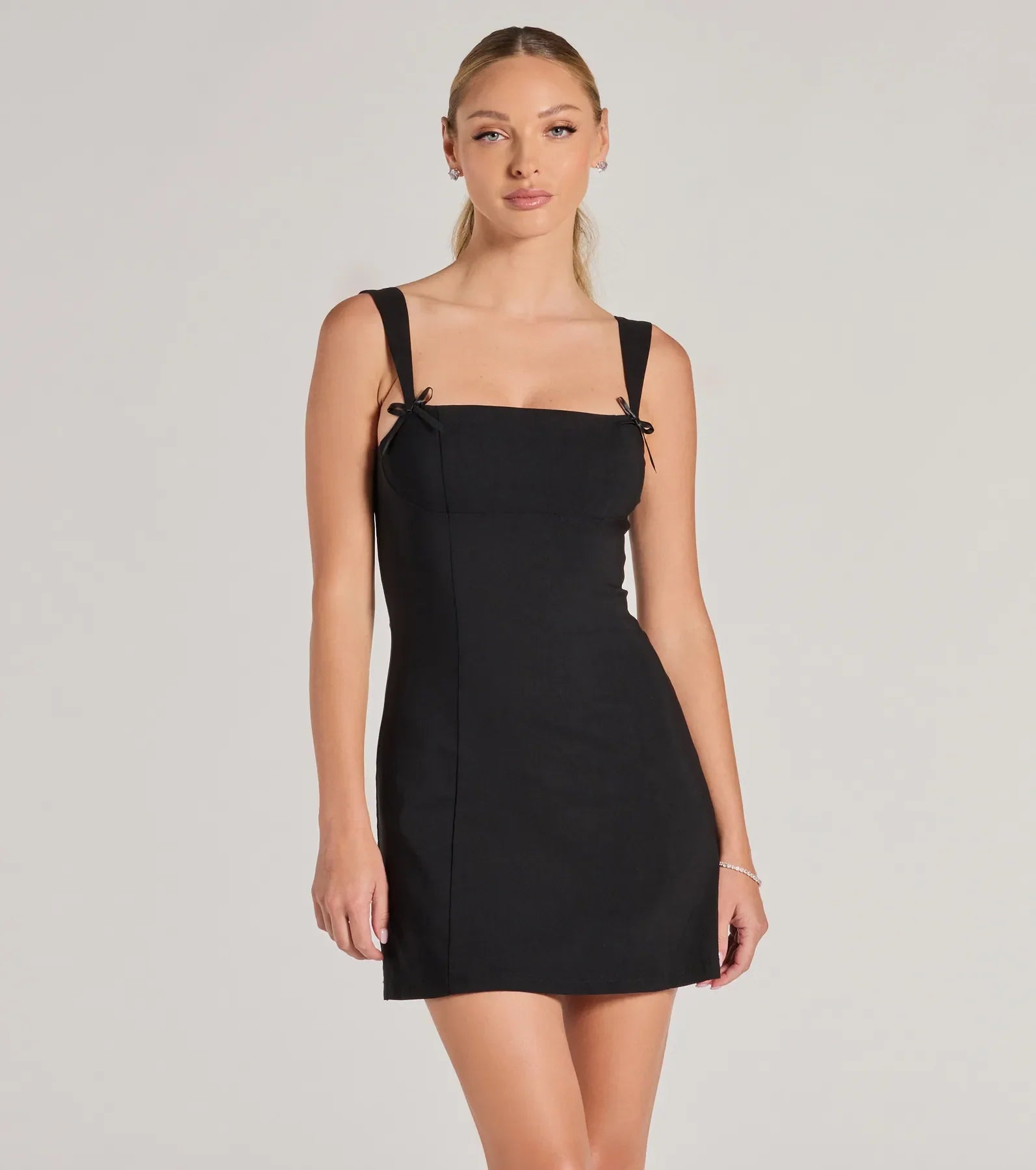 Effortless And Chic Bow Trim Mini Dress Fashionable Off-Shoulder Mini Dress