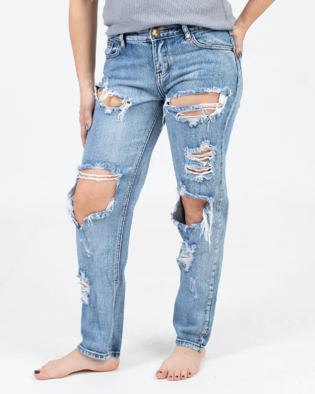 "Awesome Baggies" Jeans Casual Distressed Denim Jeans