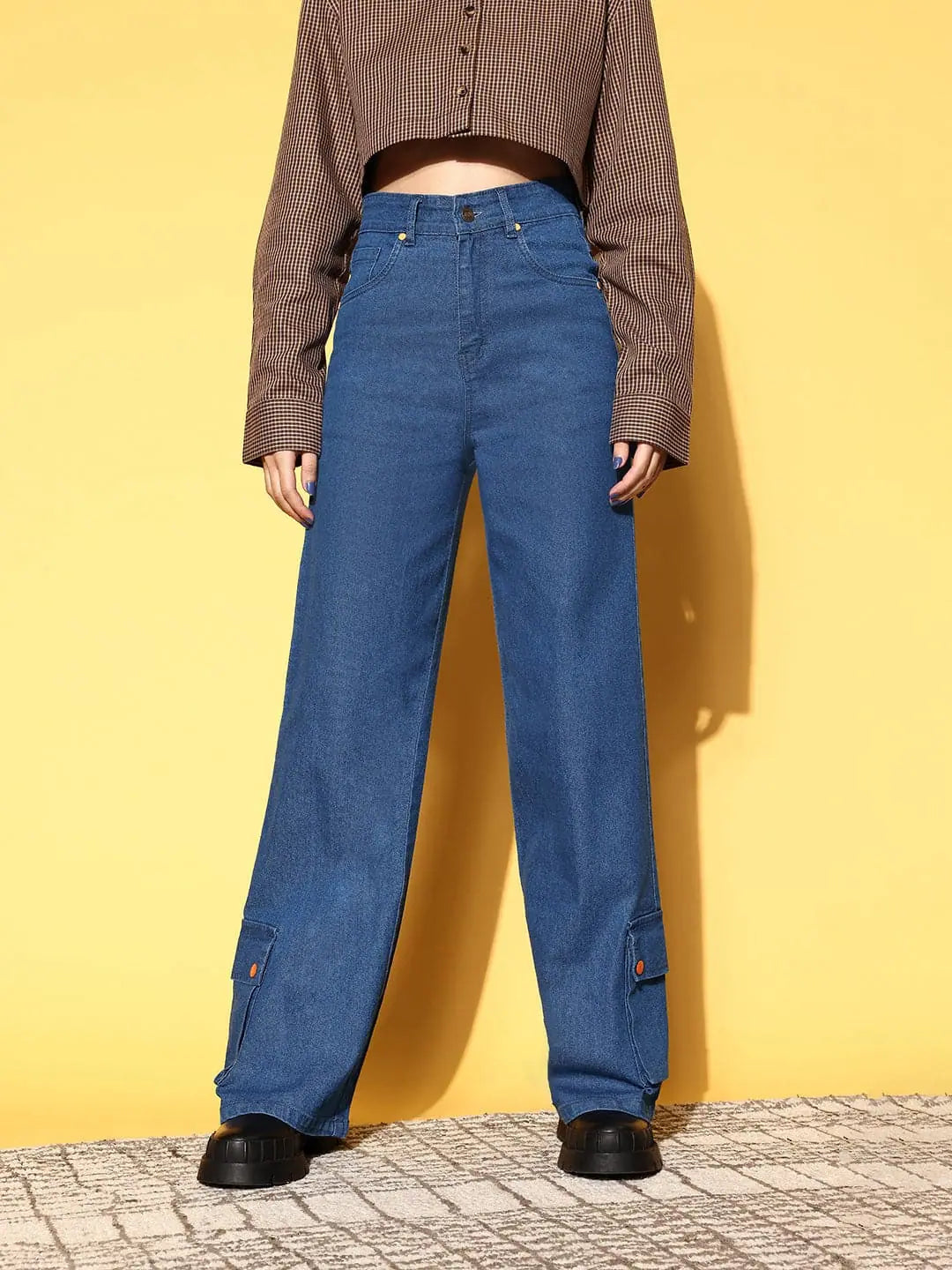 Women Blue Hem Pocket Stretch Straight Jeans Fashionable Slouchy Fit Jeans